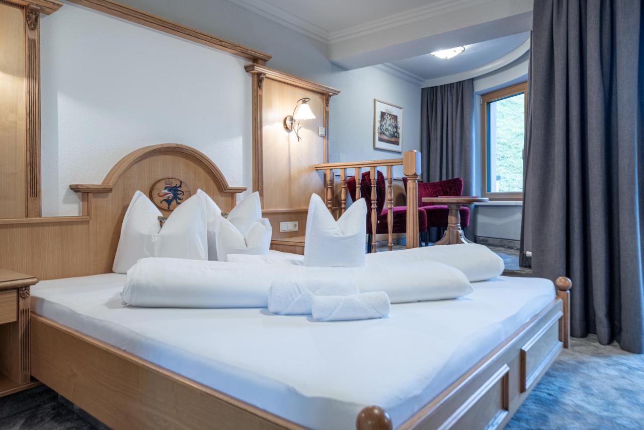 Burghotel Alpengluehn โอเบอร์กัวร์เกิล ภายนอก รูปภาพ